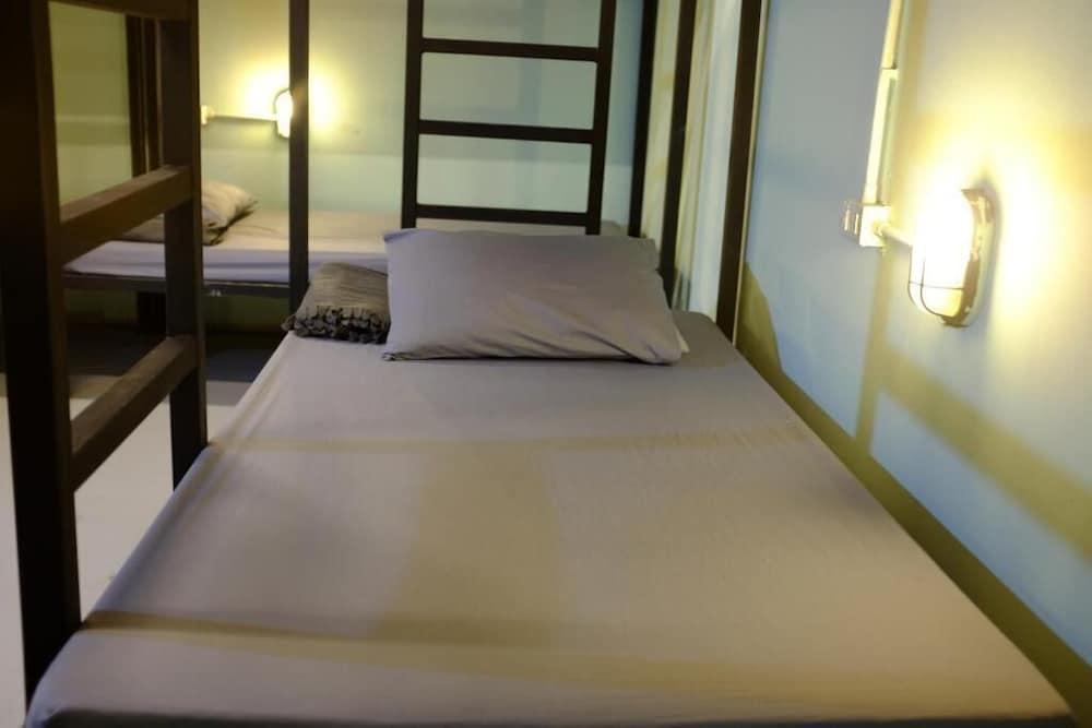The Mixx Hostel Bangkok Exterior foto