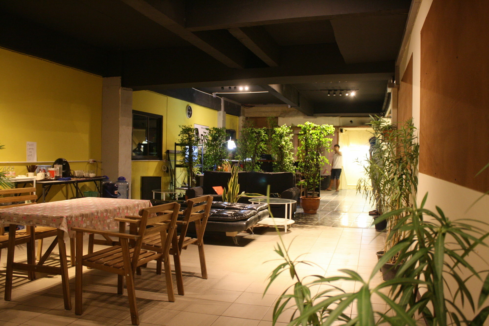 The Mixx Hostel Bangkok Exterior foto